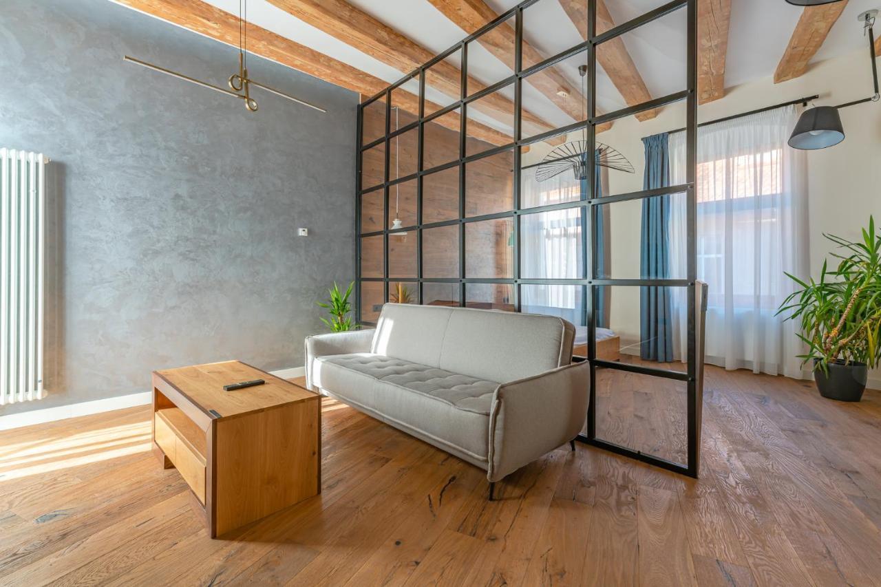 Premium Suites Postavarului บราชอฟ ภายนอก รูปภาพ