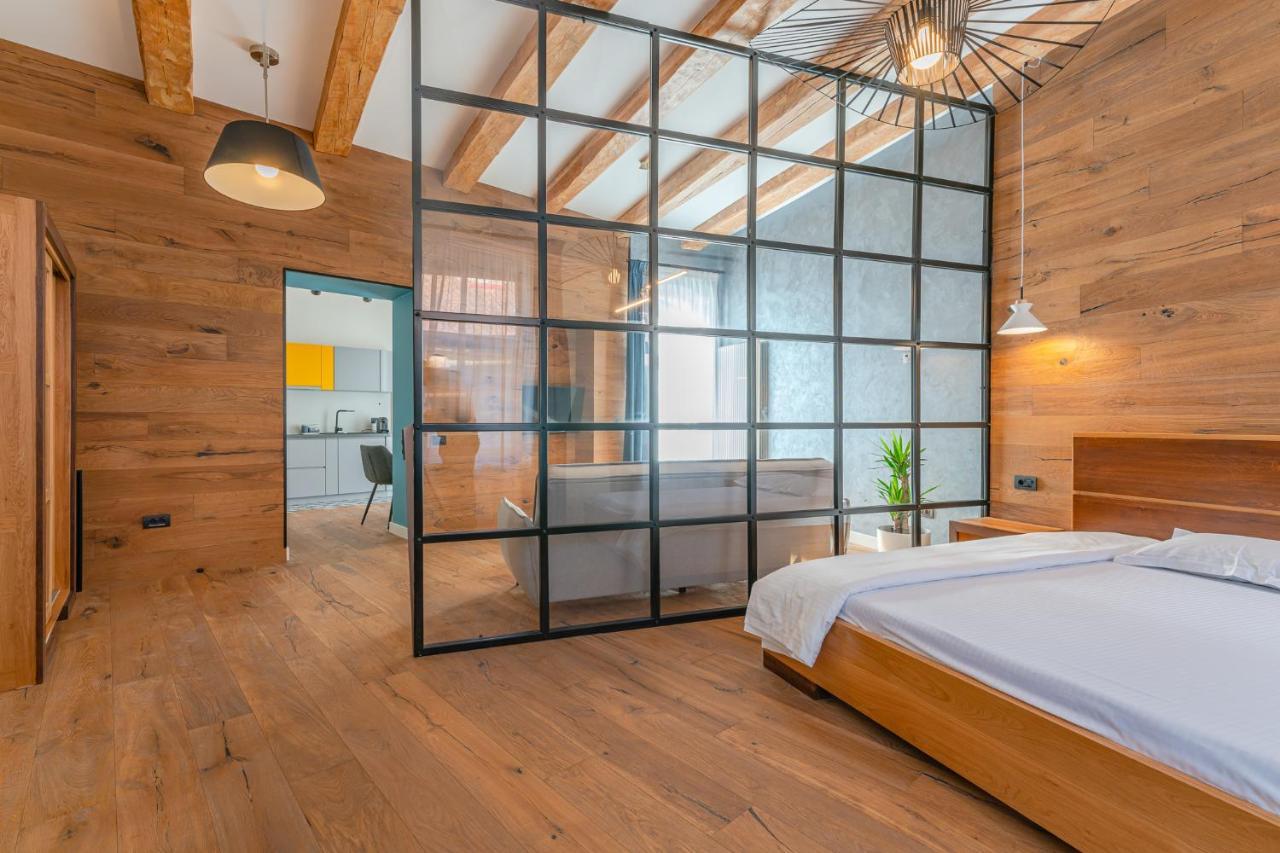 Premium Suites Postavarului บราชอฟ ภายนอก รูปภาพ