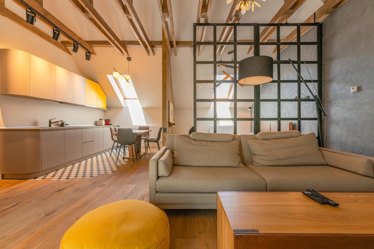 Premium Suites Postavarului บราชอฟ ภายนอก รูปภาพ