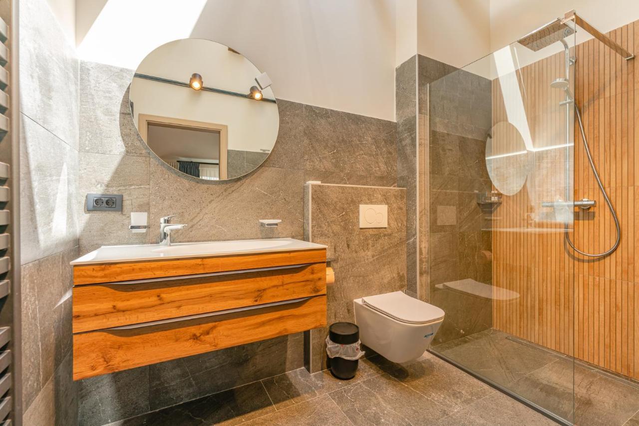 Premium Suites Postavarului บราชอฟ ภายนอก รูปภาพ